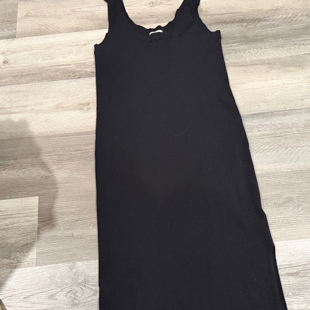 Sleeveless Black Ribbed Maxi Dress - Sleek Everyday Style